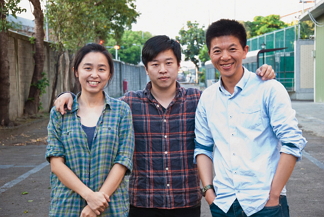  《自造世代》團隊成員右起制作人楊育修、導(dǎo)演蔡牧民、制作人兼創(chuàng)意總監(jiān)賴珮蕓