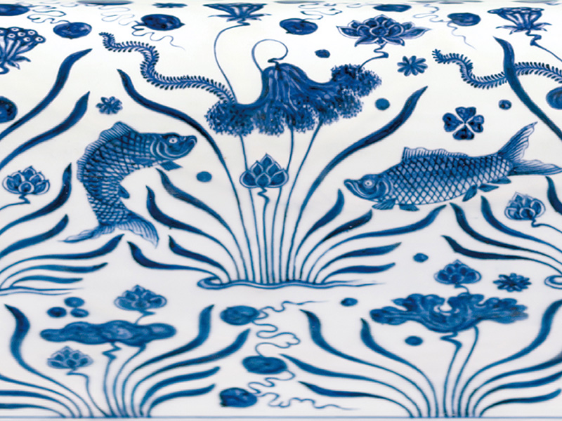明宣德．青花魚藻紋樣稿 宣德青花魚藻紋，包含魚兒，蓮叢，水草及藻類， 以平均，對稱，穿插的原則布局。（圖一）