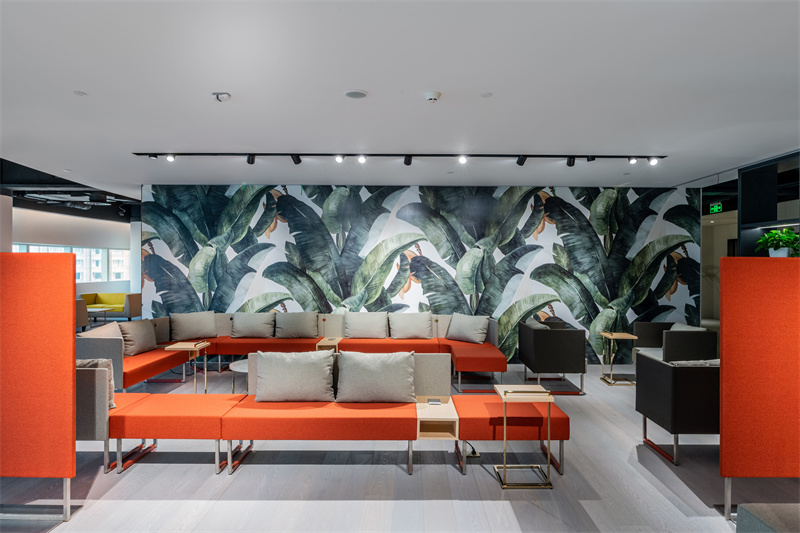 震旦辦公生活旗艦展廳為上海市首個LEED V4金獎的展廳類內裝建筑。