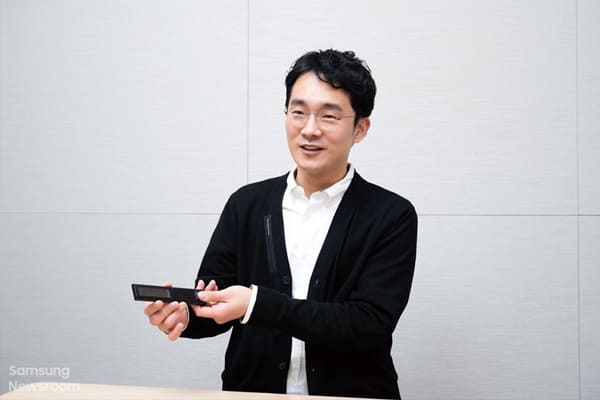 三星為了減少電池廢棄物，推出了太陽能電視遙控器。