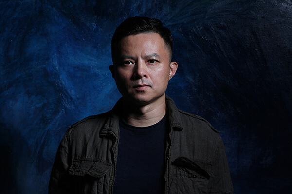 孫堯+藝術(shù)博士+1974年生于中國上海，現(xiàn)任上海大學副教授